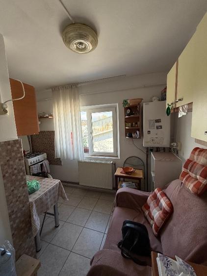 Garsonieră decomandată, mobilată în Central