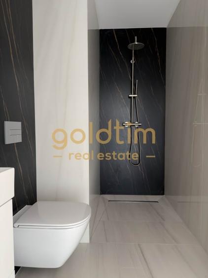 Penthouse cu 4 camere semidecomandat în Floreasca