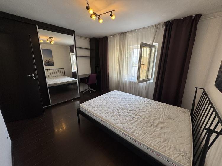 Apartament cu 2 camere decomandat în Decebal