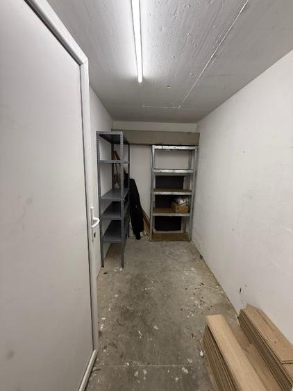 Apartament cu 3 camere decomandat în Florești