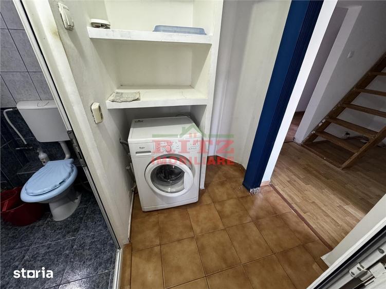 Apartament cu 3 camere decomandat în Tineretului