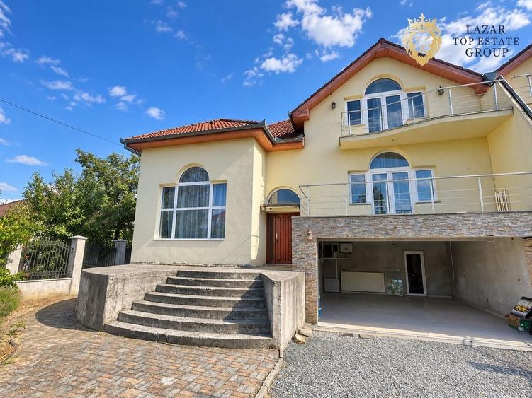 Casă individuală cu 6 camere cu Canalizare în Grădiște