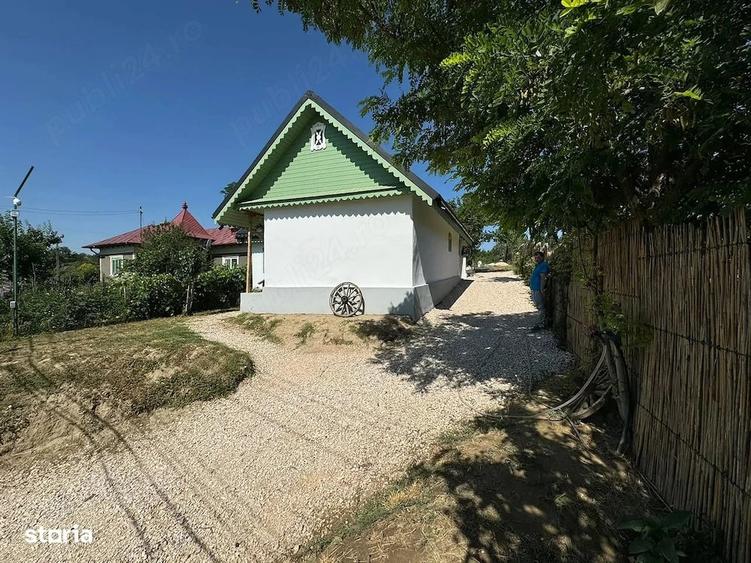 Casă cu Teren 1040 Mp în Nufăru