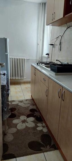 Garsonieră decomandată în Gruia