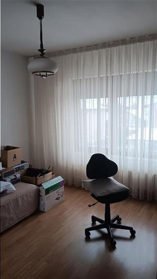 Casă individuală cu 5 camere cu Teren 300 Mp în Valea Lupului
