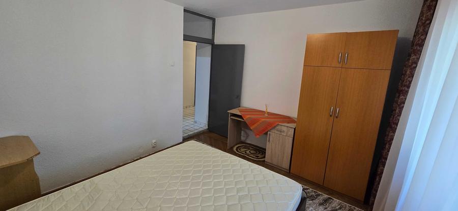 Apartament cu 2 camere decomandat în Tătărași