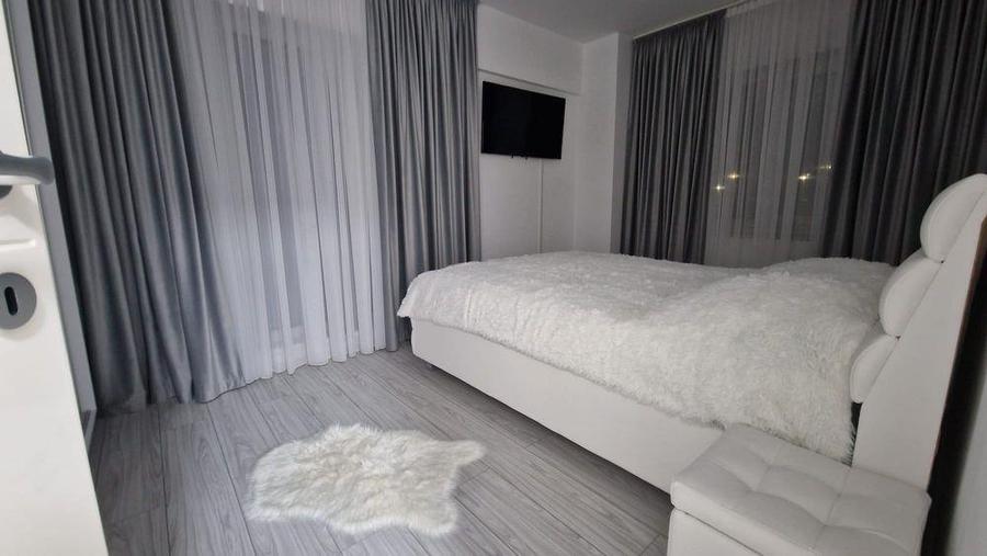 Apartament cu 2 camere decomandat în Tătărași