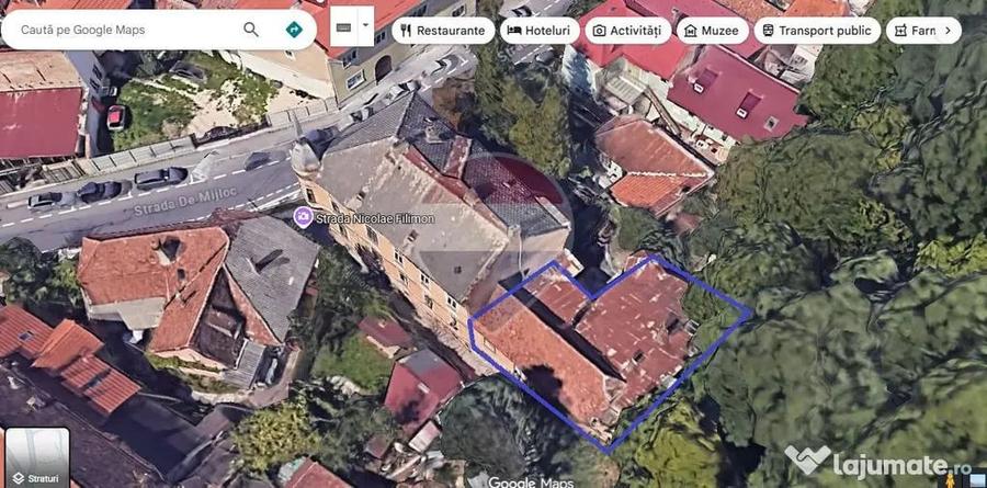 Casă cu 9 camere cu Teren 1048 Mp în Central