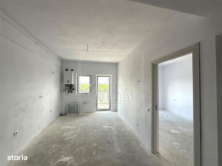 Apartament cu 4 camere în Turnișor