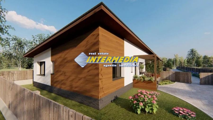 Casă individuală cu 4 camere cu Teren 300 Mp în Cetate