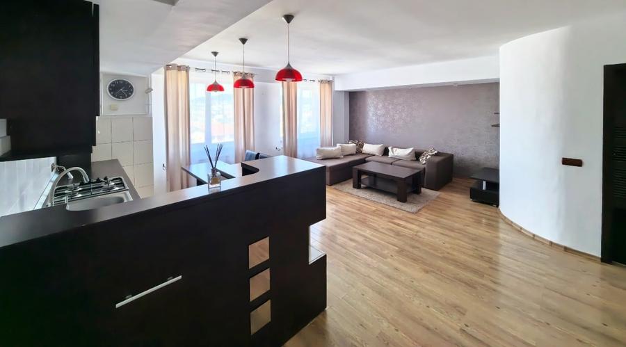 Apartament cu 2 camere decomandat, mobilat în Calea Moldovei