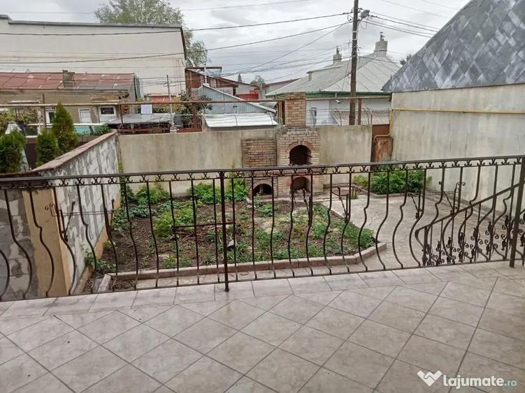 Casa perfecta pentru tine ?i afacerea ta zona Casa ... - 9