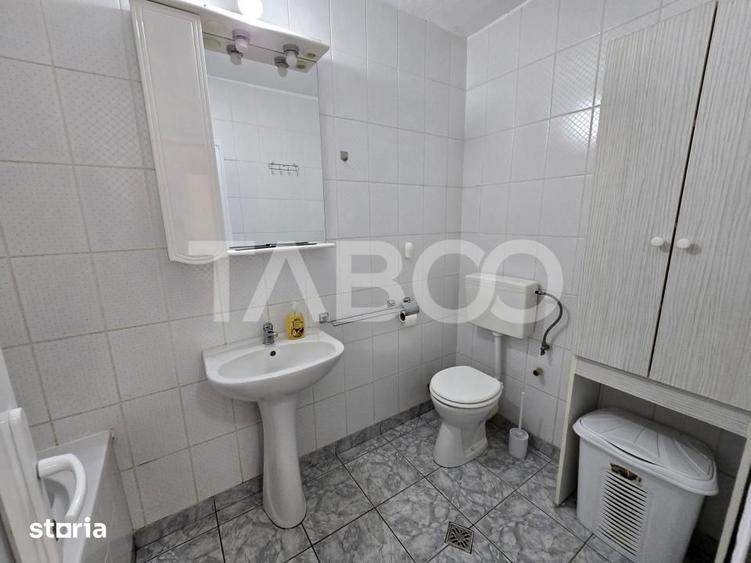 Garsonieră decomandată în Terezian