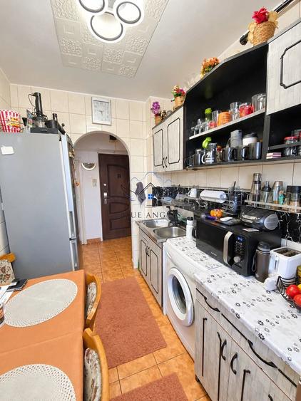 Apartament cu 2 camere decomandat în Astra