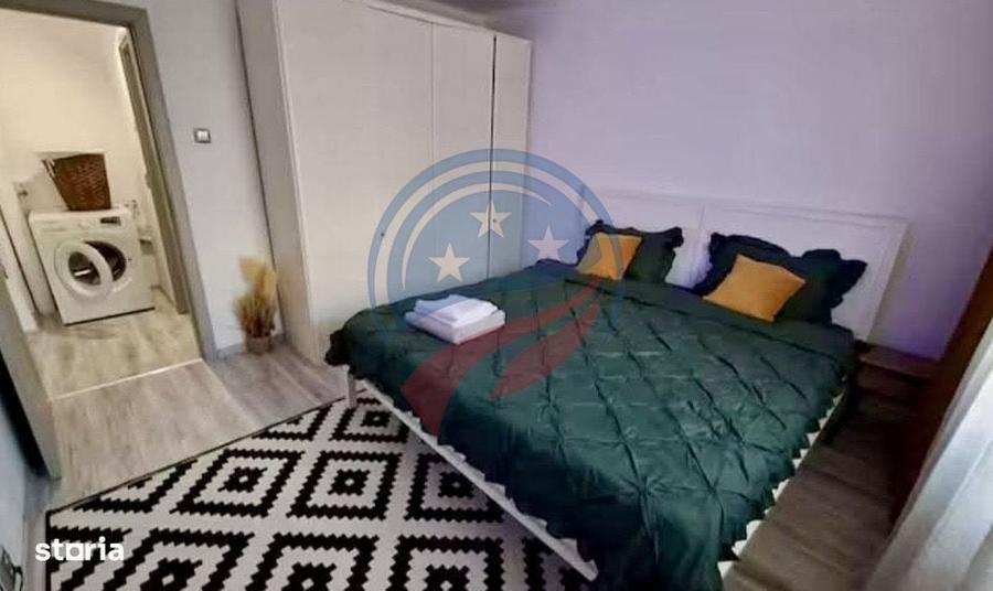 Apartament cu 2 camere decomandat în Rovine