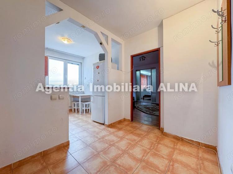 Apartament cu 3 camere decomandat în Ultracentral