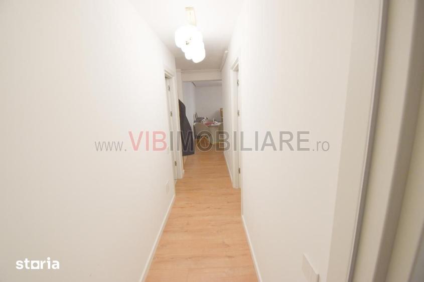 Apartament cu 3 camere decomandat în Străulești
