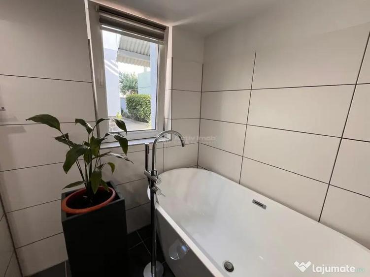 Lugoj, Vila de Vis Cu Piscina, 440 Mp. Construiti, 820 Mp. - 14