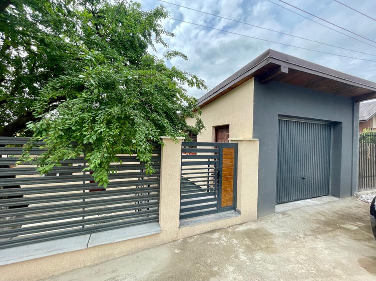 Casă cu 4 camere cu Teren 180 Mp în Valea Adâncă