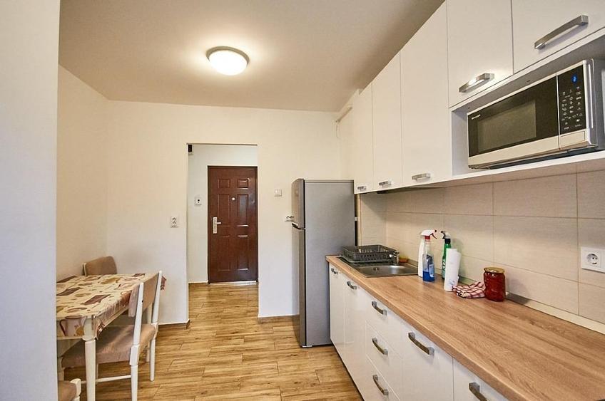 Apartament cu 2 camere decomandat în Zorilor