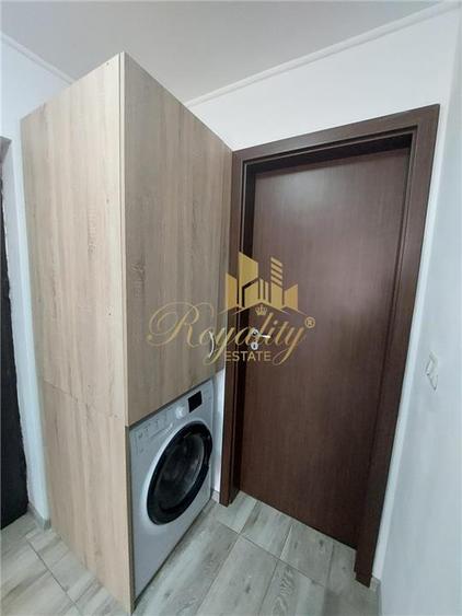 Apartament cu 2 camere decomandat în Giroc