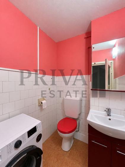 Apartament cu 3 camere decomandat, mobilat în Bucovina