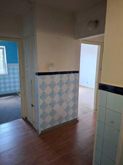 Apartament cu 3 camere decomandat în Republicii