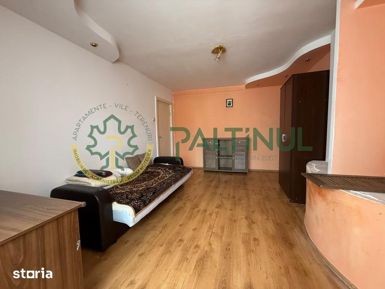 Apartament cu 2 camere semidecomandat în Vasile Aaron
