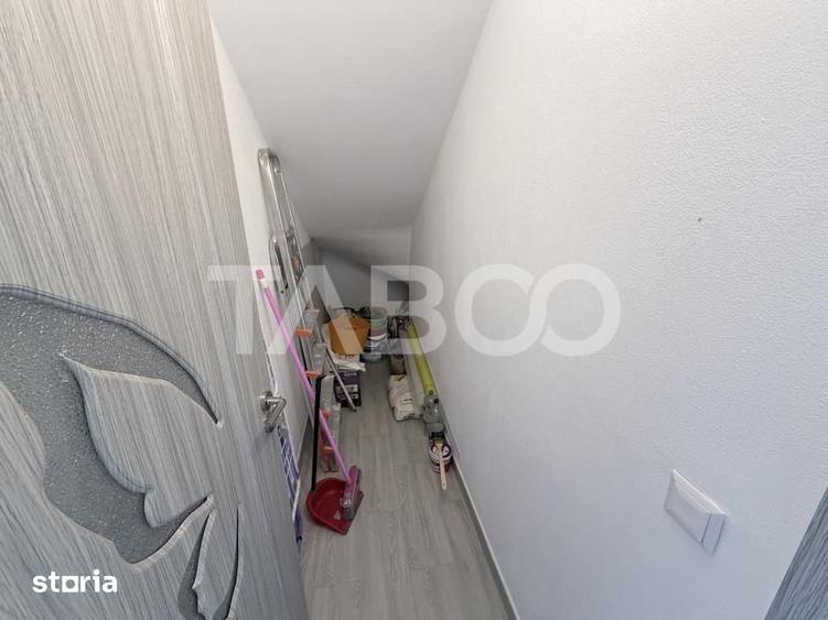 Casă cu 4 camere cu Teren 126 Mp în Șelimbăr