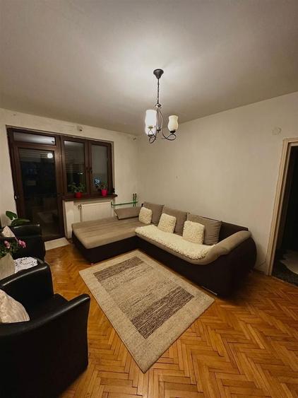 Apartament cu 2 camere semidecomandat în Rogerius