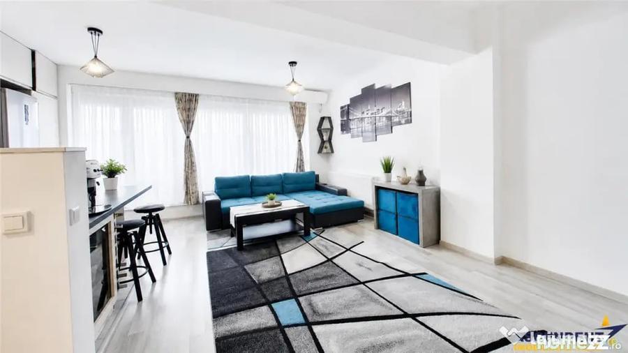 Apartament cu 3 camere decomandat în Centură