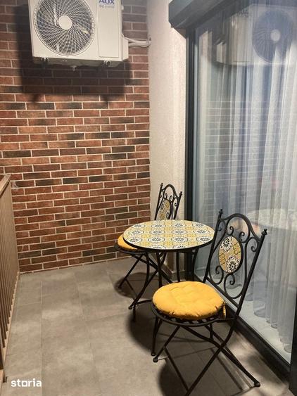 Apartament cu 3 camere în Aeroport