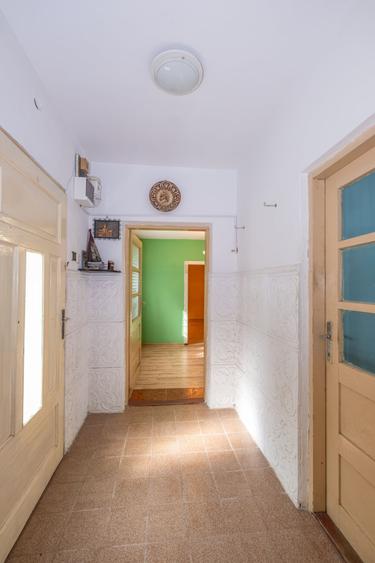 Casă individuală cu 2 camere cu Canalizare în Casa de Cultură