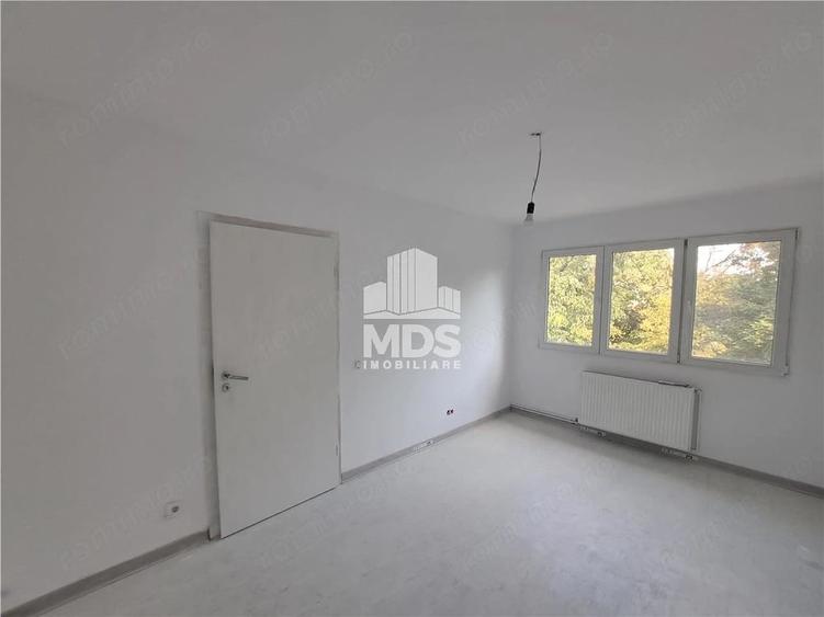 Apartament cu 2 camere semidecomandat în Tipografilor