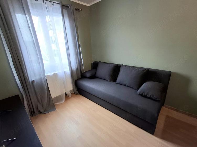 Garsonieră decomandată în UTA