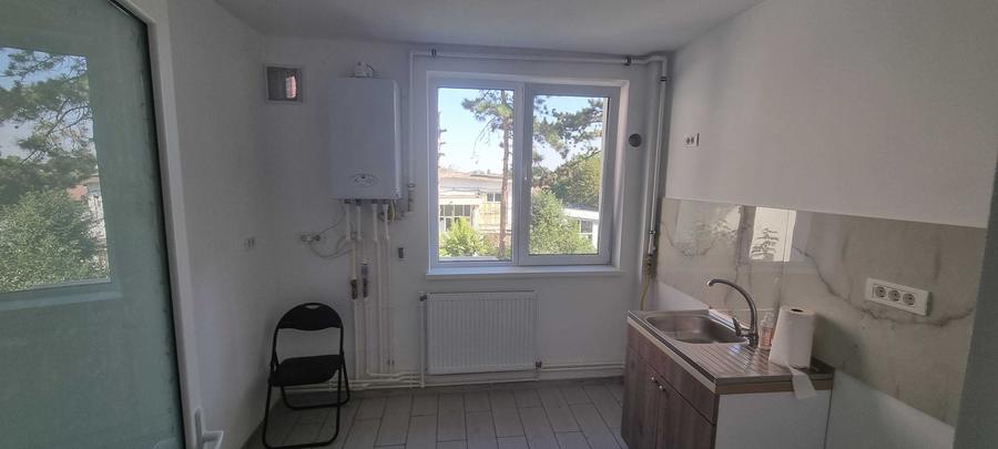 Inchiriez apartament 2 camere, Medgidia Central, Etaj.1 - 7