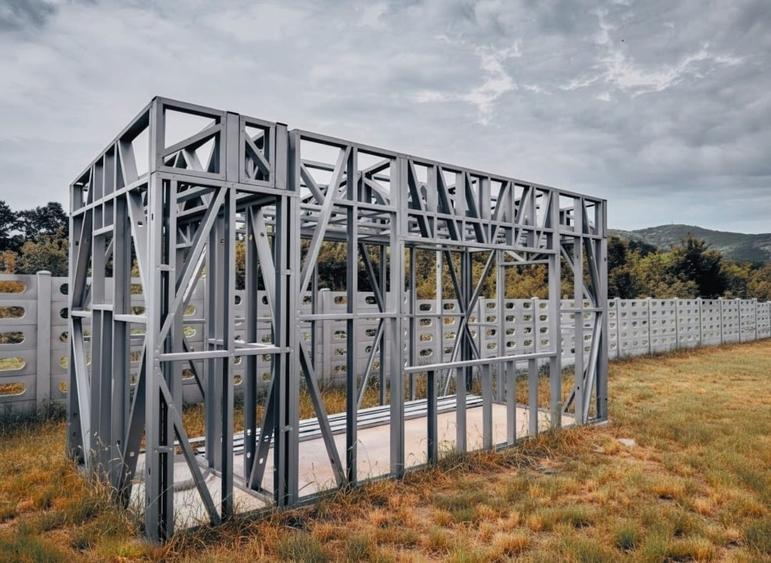 Teren Construcții intravilan de 1100 mp, în Fârdea