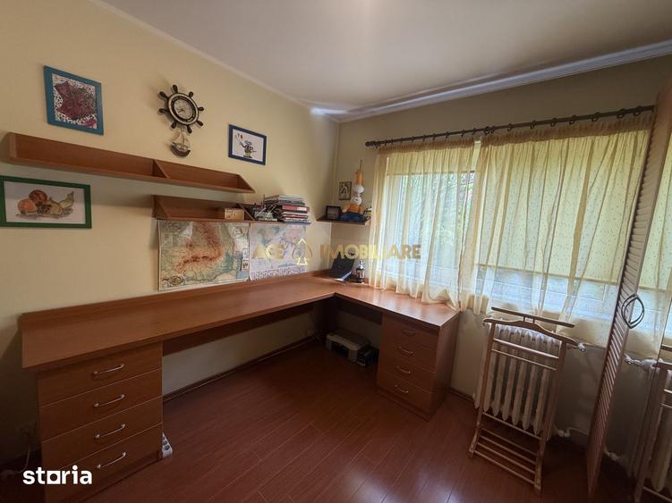 Apartament cu 3 camere, mobilat în Giurgiului