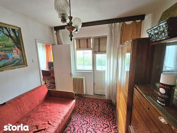 Apartament cu 3 camere în Moroasa 2