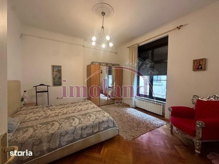 Apartament cu 5 camere în Gara de Nord