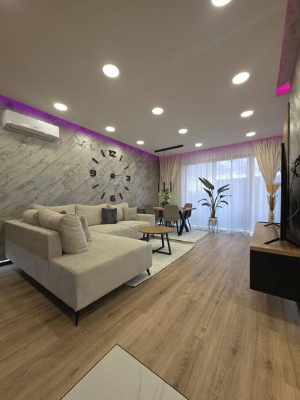 Apartament cu 2 camere, mobilat în Bulgaria