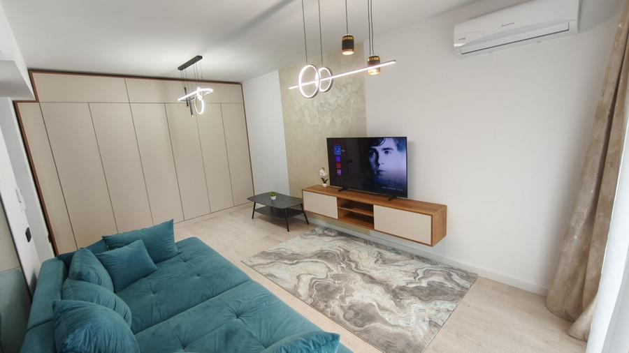 Casă cu 2 camere cu Teren 32 Mp în Titan