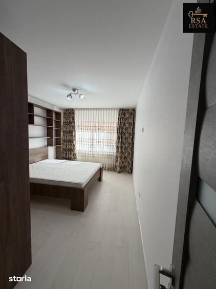 Apartament cu 3 camere, mobilat în Central