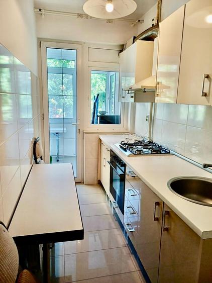 Apartament cu 2 camere semidecomandat în Știrbei Vodă