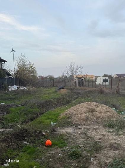 Casă cu 4 camere cu Teren 150 Mp în Vânători