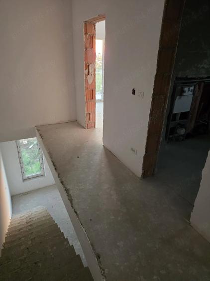 Casă cu Teren 316 Mp în Giarmata