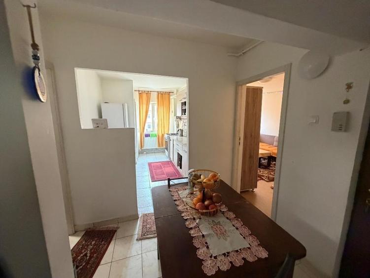 Apartament cu 2 camere, mobilat în Ștrand
