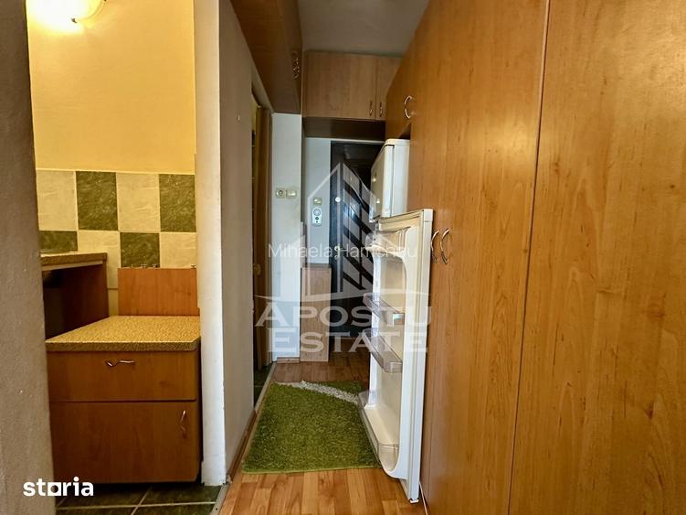 Garsoniera de vanzare in zona Girocului, Timisoara