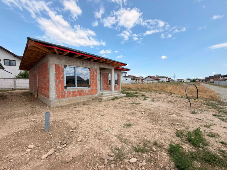 Casă cu 3 camere în Central