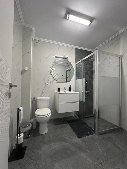 Apartament cu 2 camere decomandat în Florești